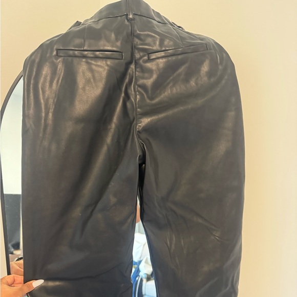 Beautiful Set 👖👚 - Picture 7 of 9